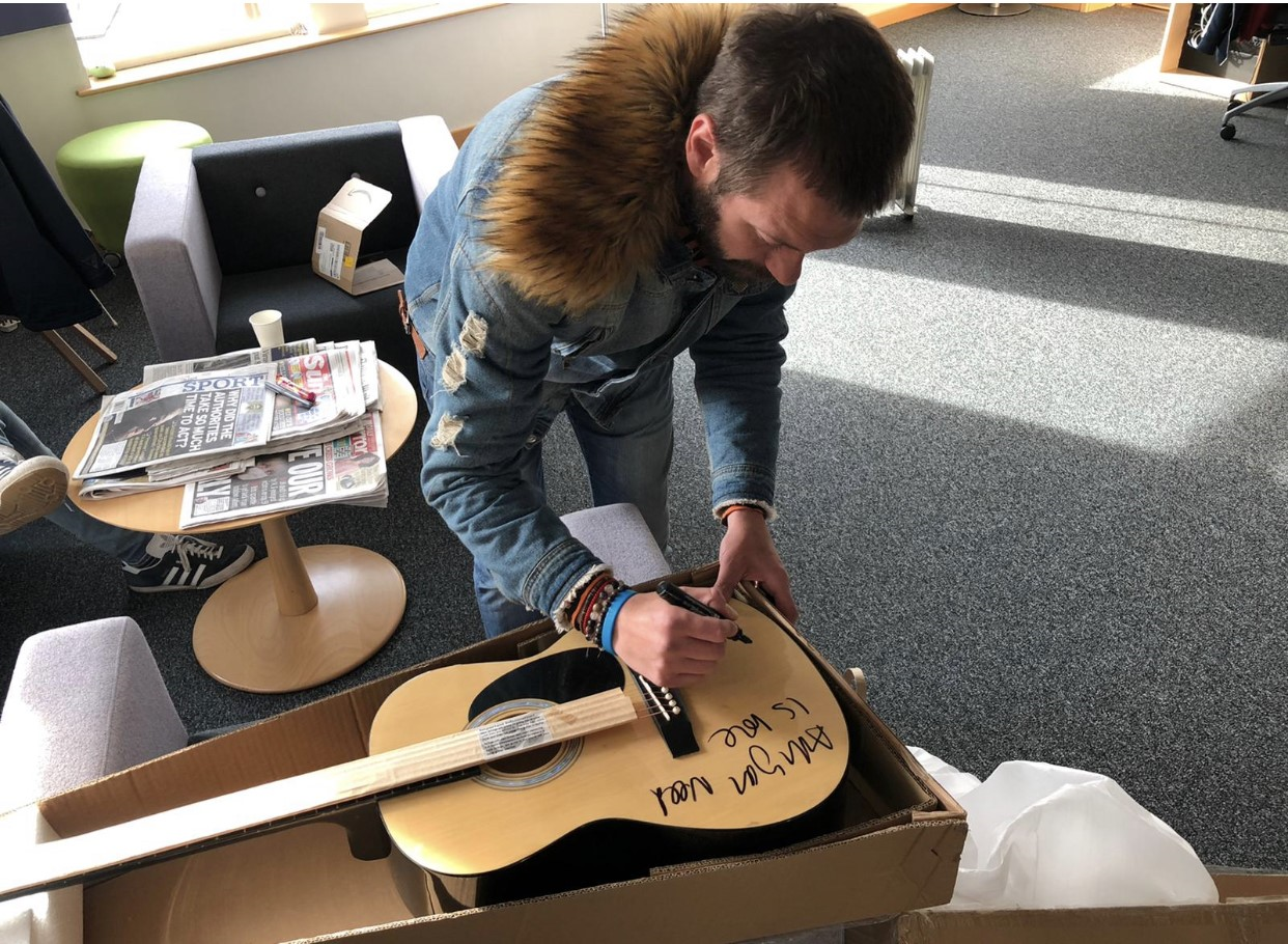Signed Guitar from Tom Meighan of Kasabian