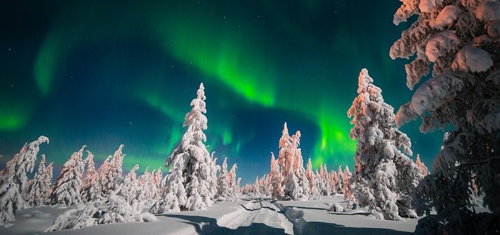 LAPLAND / NORTHERN LIGHTS EXPERIENCE FOR TWO